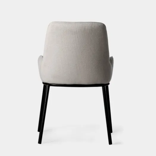 Dama